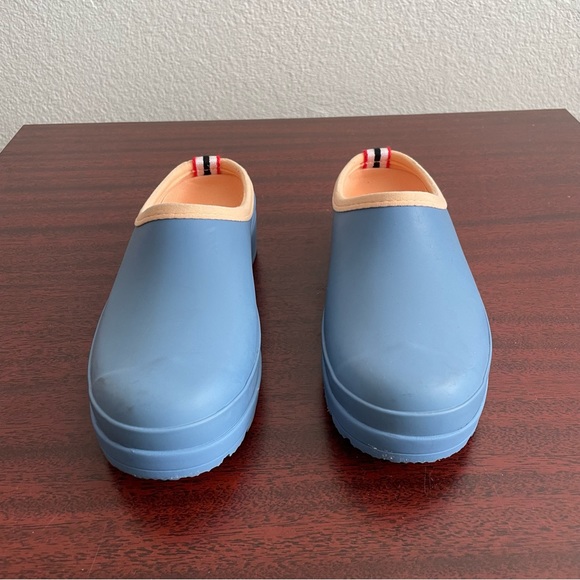 Hunter Play Women’s Blue Rubber Clog Slip Ons - Picture 2 of 7